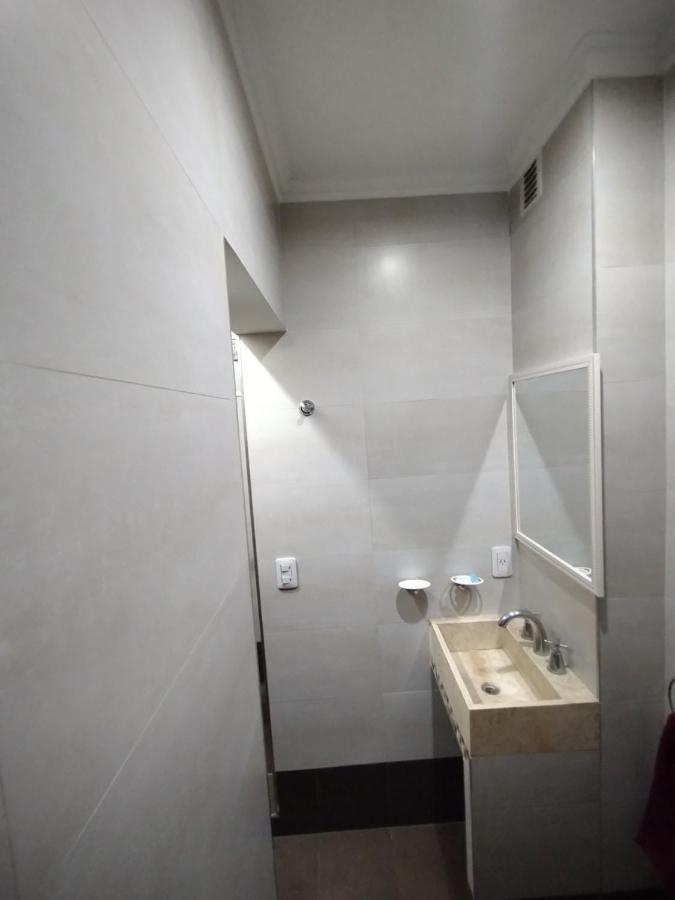 Hostel Terminal Mendoza Eksteriør bilde